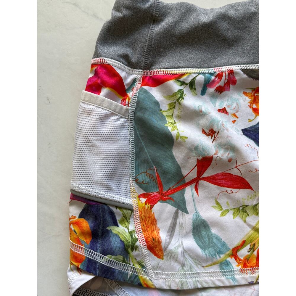 Athleta Ready Set Go Shorts Tropical Lilies Floral Running Shorts Medium - Picture 4 of 10